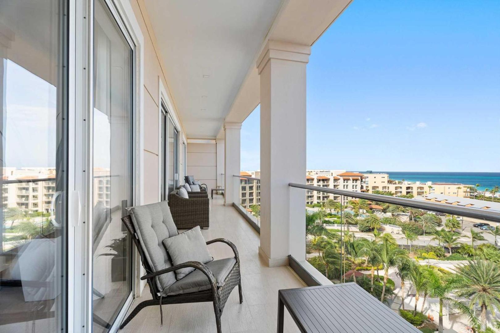 Foto 10: Beach View - Chic View Penthouse 3BR condo - LV603