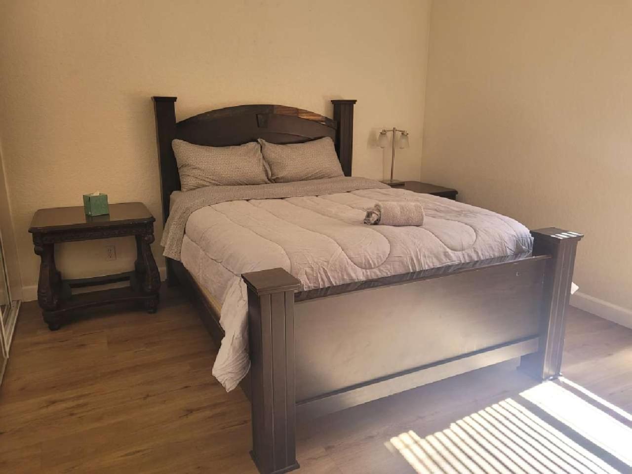 Foto 10: 3BR & Loft near Palmdale Hospital
