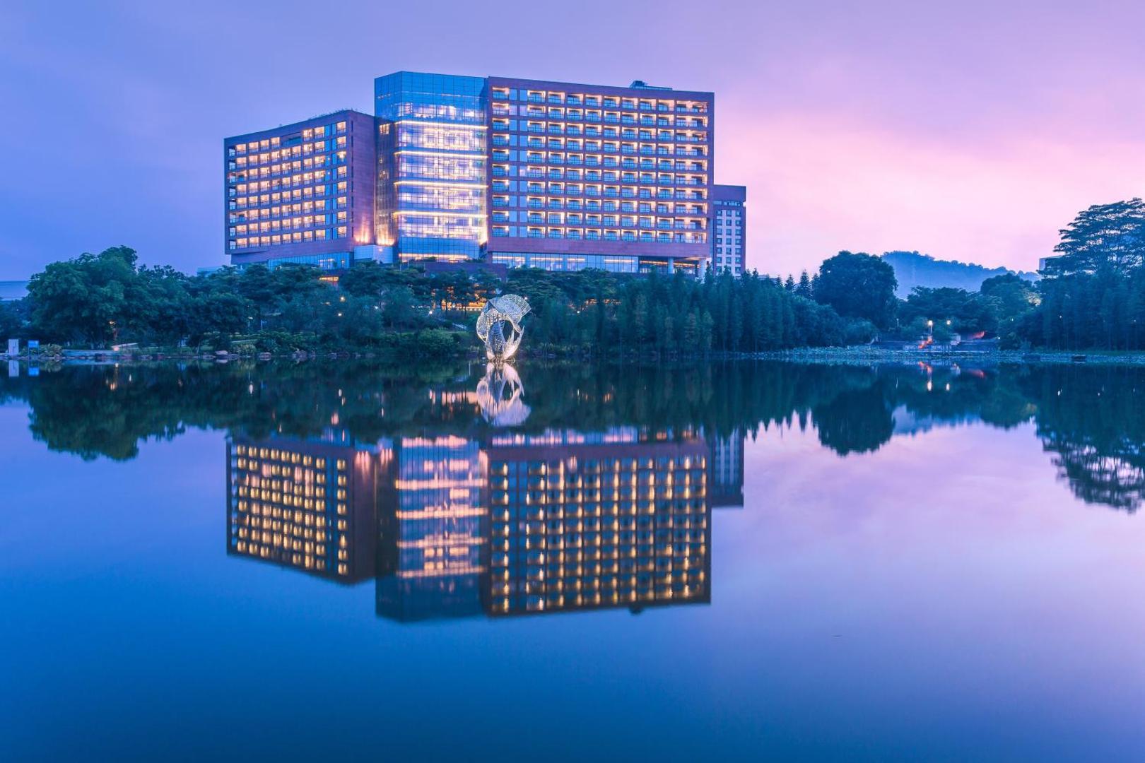 Foto 2: DoubleTree by Hilton Guangzhou Science City