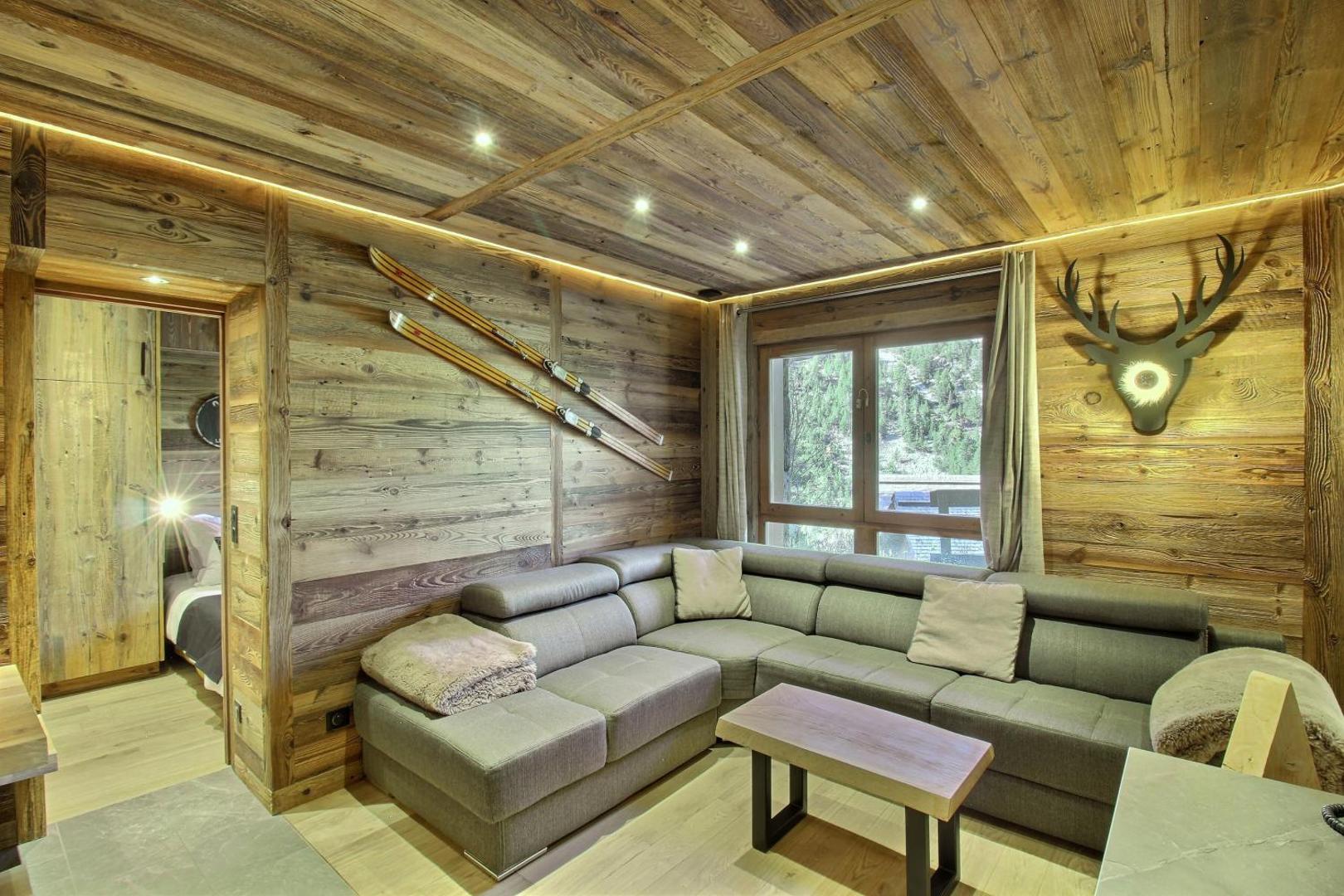 ARC 1950, Appartement style Chalet Haut de Gamme 2 chambres, 6 personnesの写真3
