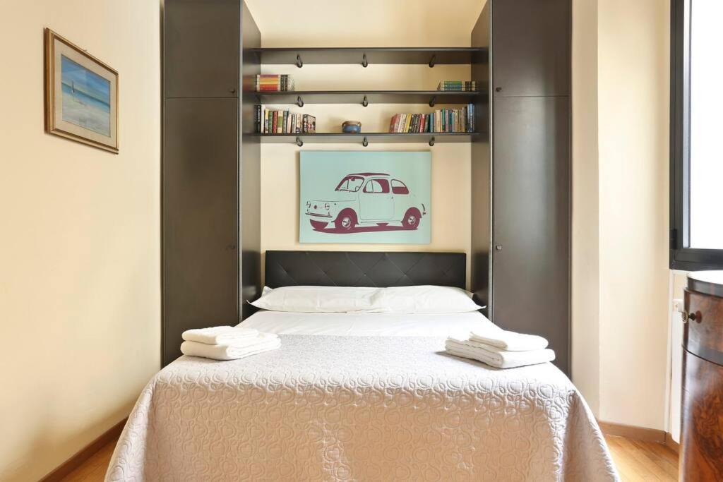 Фотография 3: Small Studio, Donatello, next to the Duomo of Florence