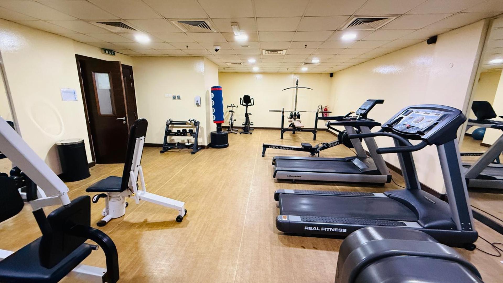 Foto 5: Spacious Studio with balcony Trafalgar Central tower International city Dubai