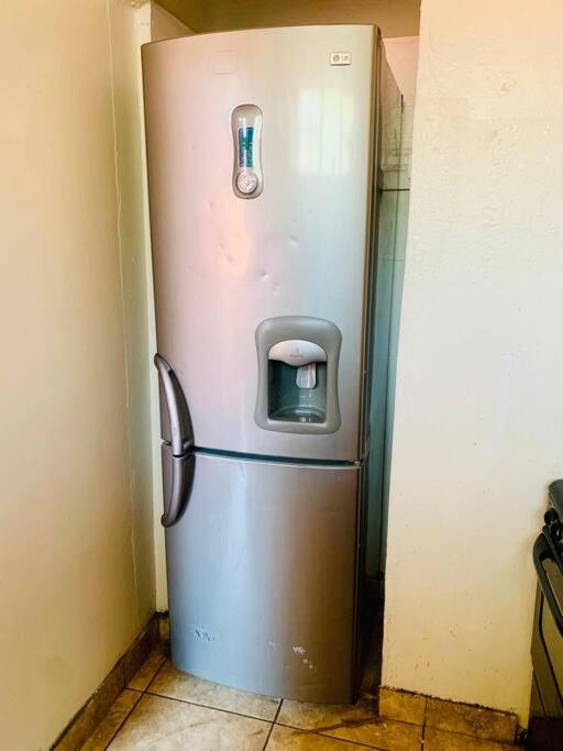 Foto 8: Spacious, Budget-Friendly Stay