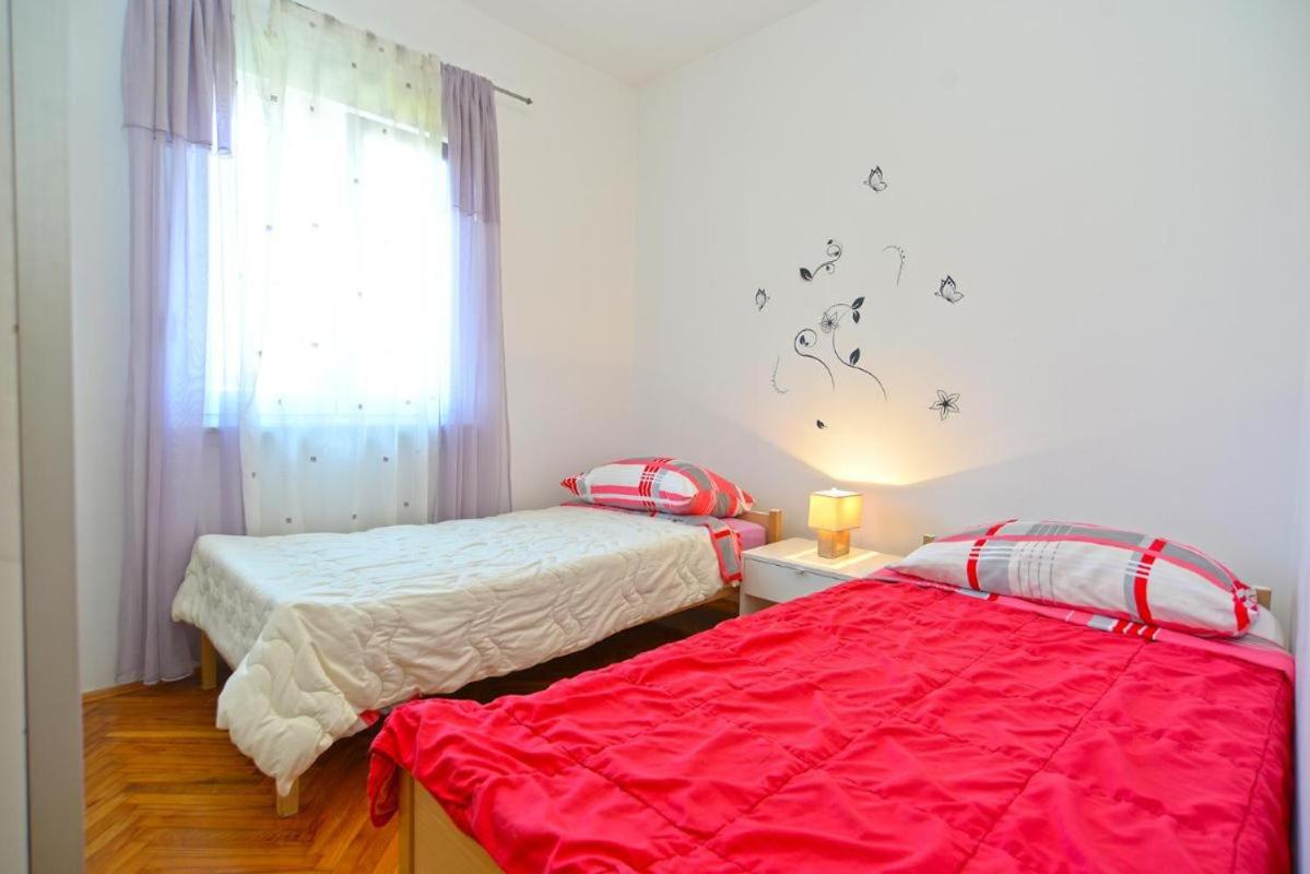 Foto 8: Spacious flat with pool just 300m from the beach