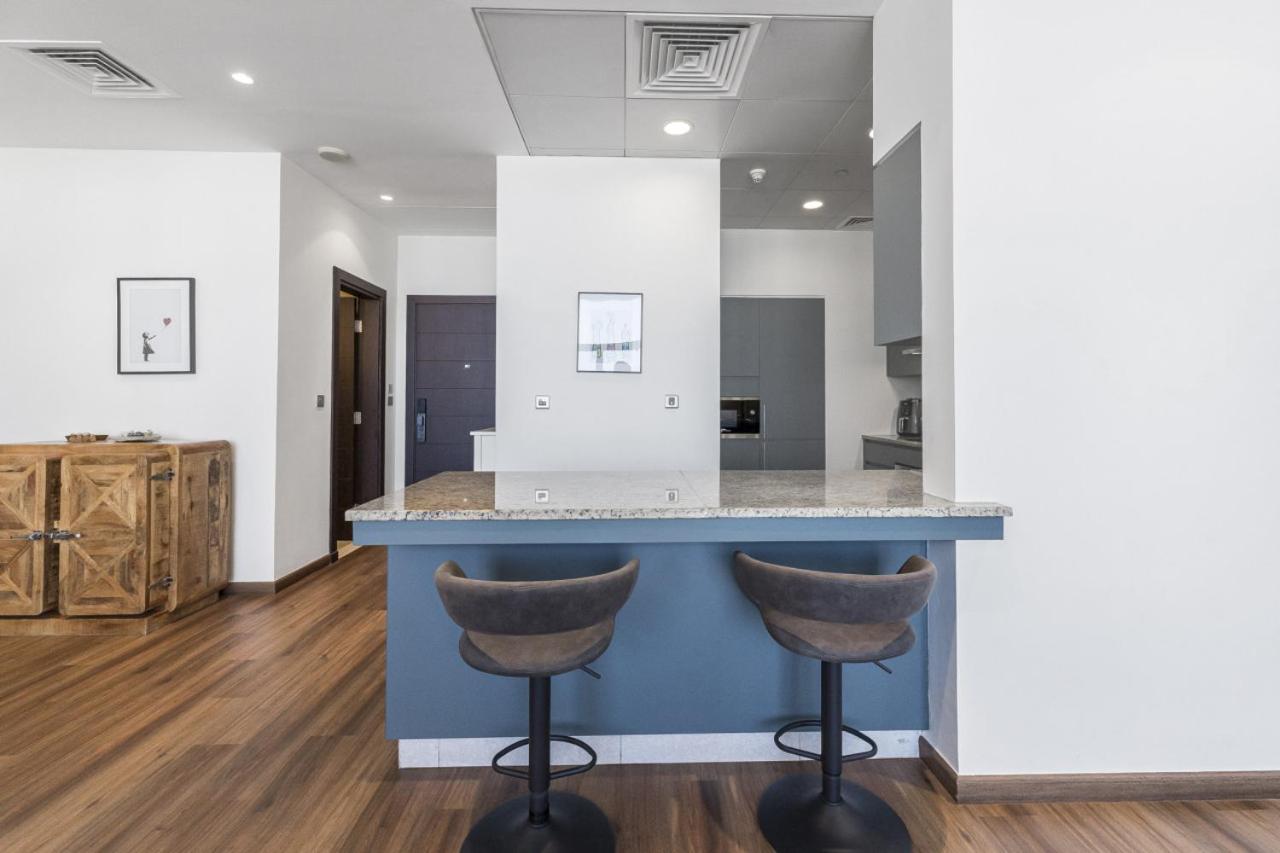 Billede 8: Emerald at Tiara Beach Residences with Atlantis views
