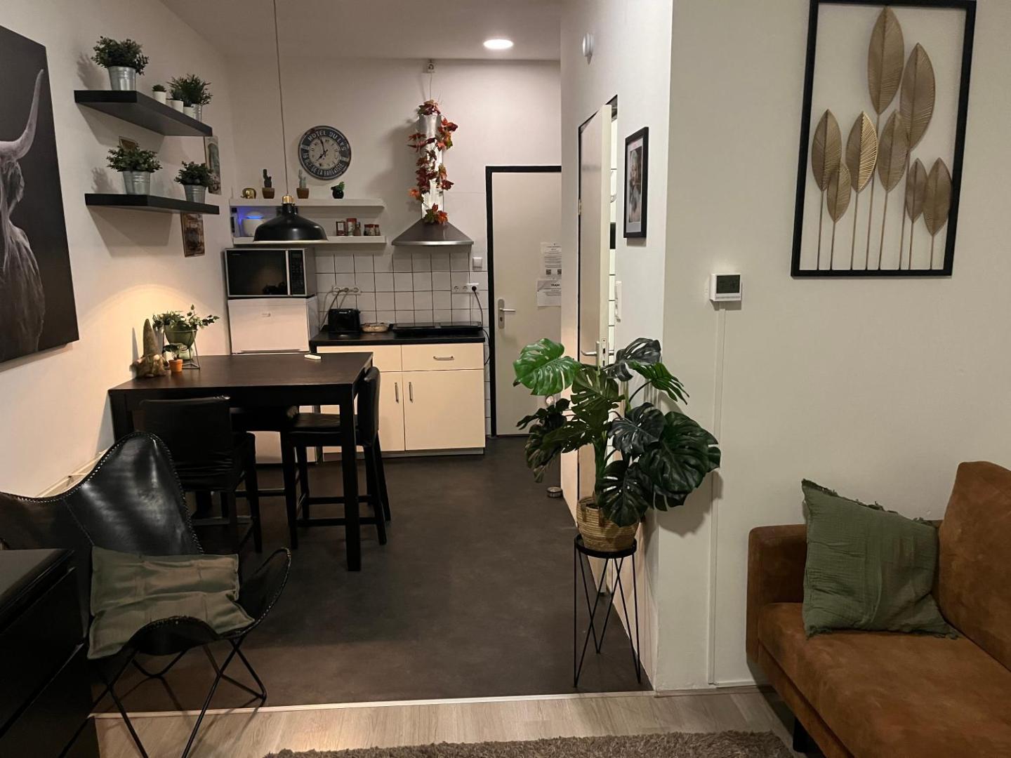 Studio E photo 10