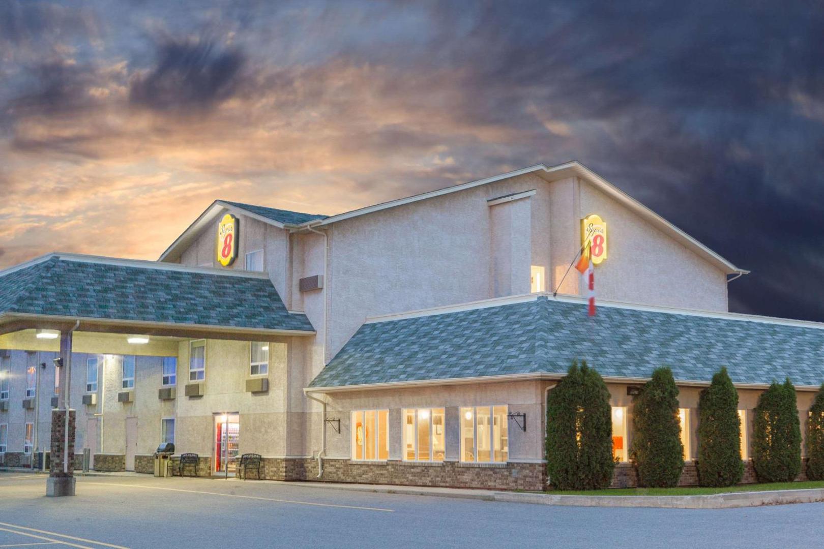 Fotografia 2: Super 8 by Wyndham Fort Frances