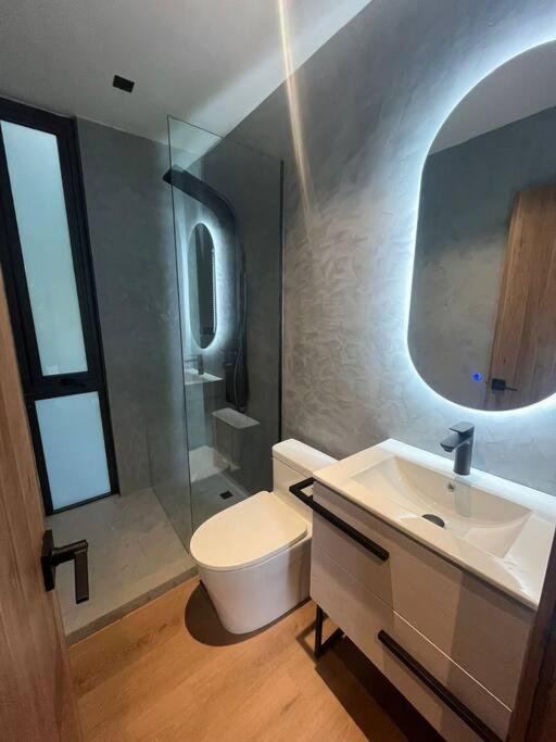 Photo 9 : Tiny House by HYTTE HOMES