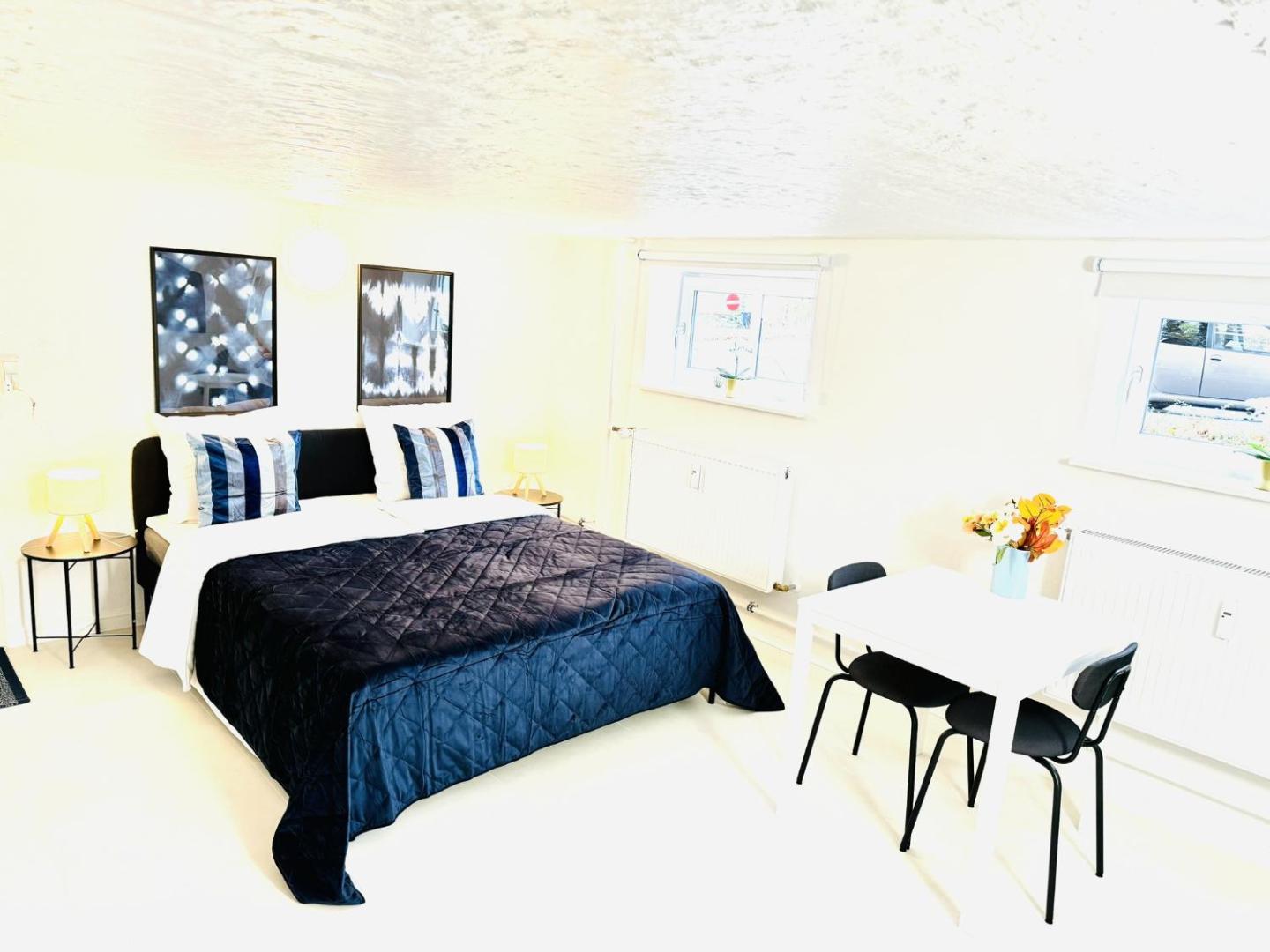Foto 3: aday - Blue Water Studio Apartment with public Parking