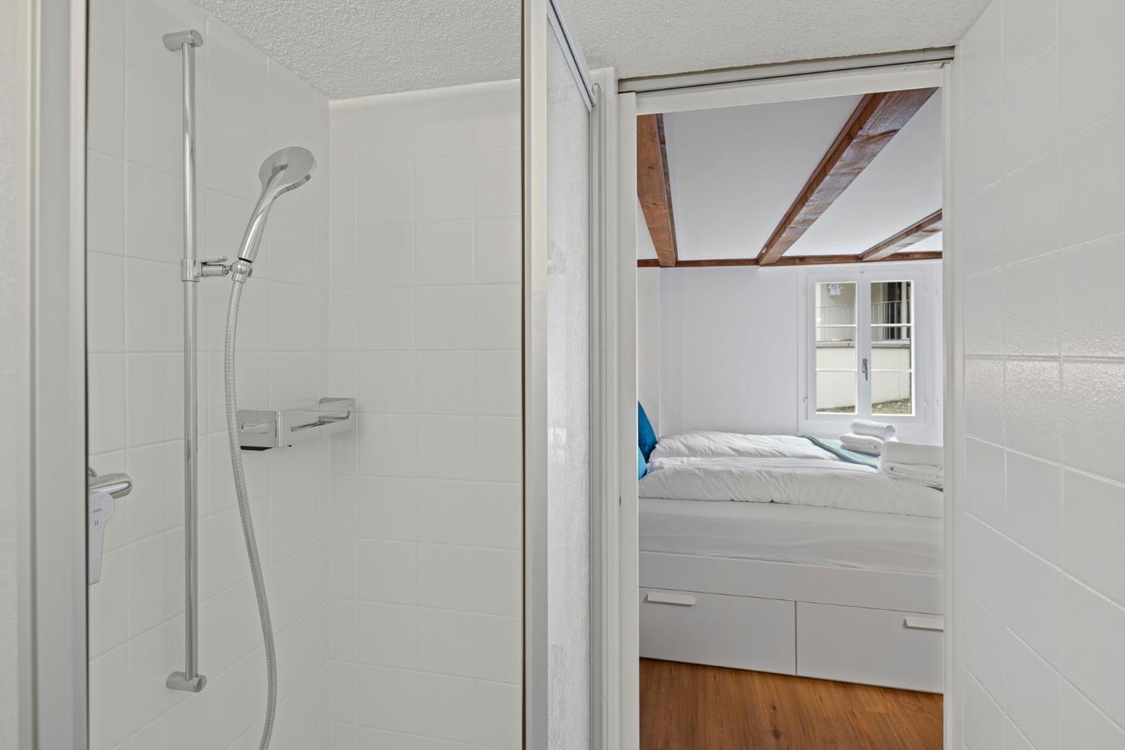 Billede 7: ARISER - Zug Unique Apartment in Historic 15th Century Building