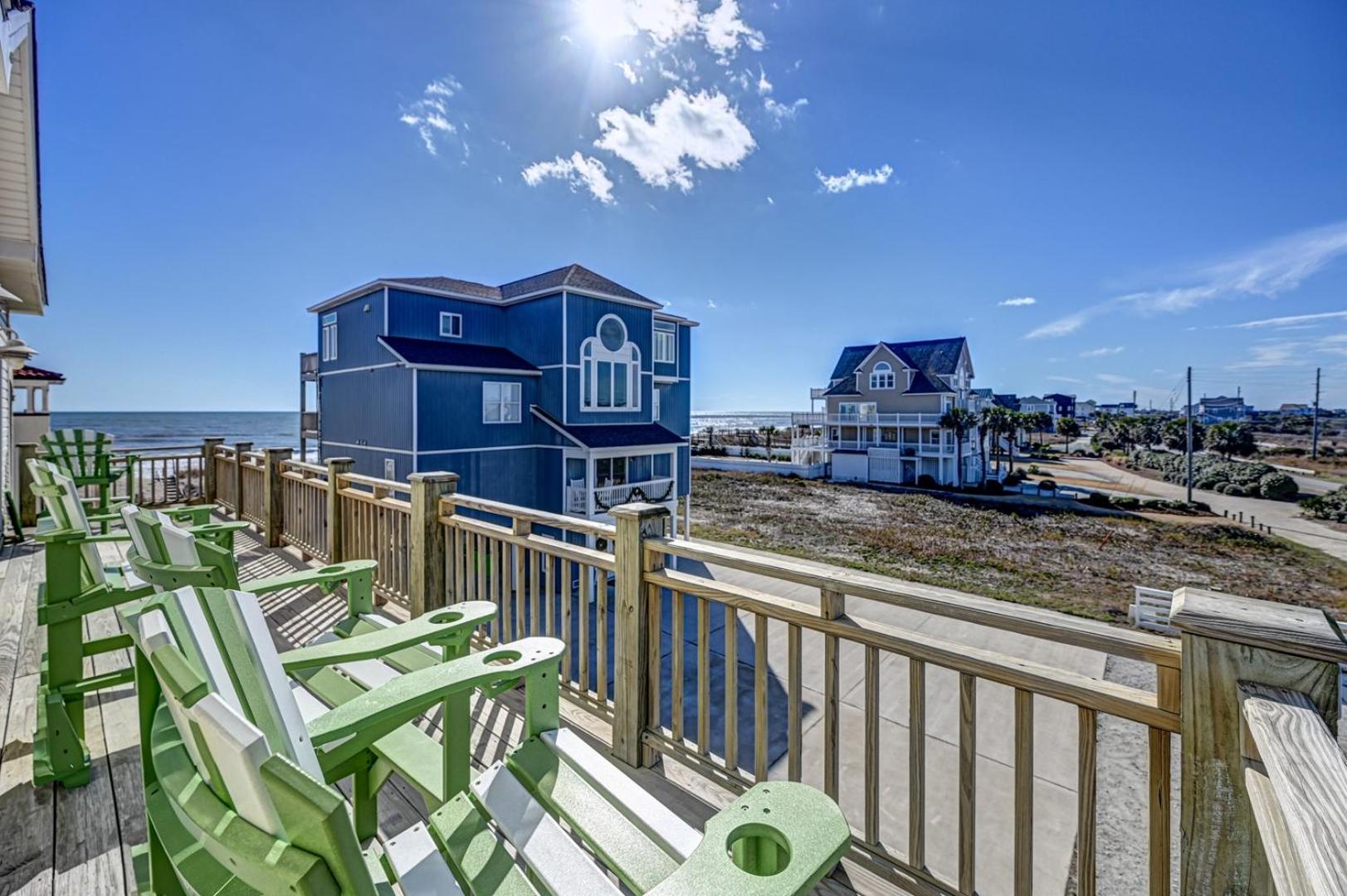 Foto 3: Ocean View - Just Steps from Oceanfront - 2 Full Width Sun Decks - 3 King Suites