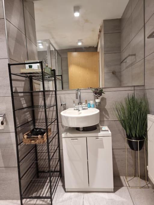 Фотография 7: Large Duplex Flat at London Bridge