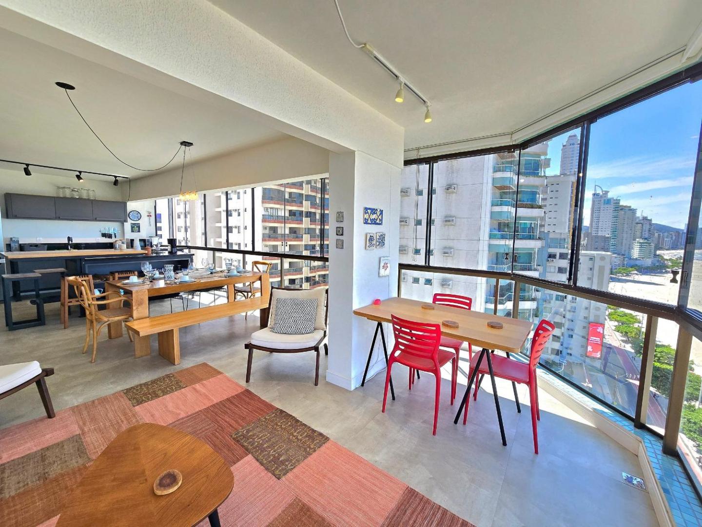 Fotografie 9: Apartamento Frente Mar 4 Suítes no Centro de Balneário Cambori