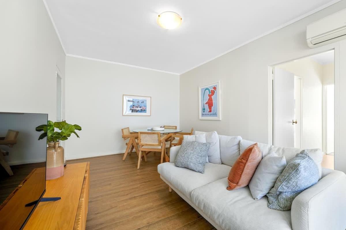 Foto 6: Light & Bright 2BR in the Heart of South Yarra