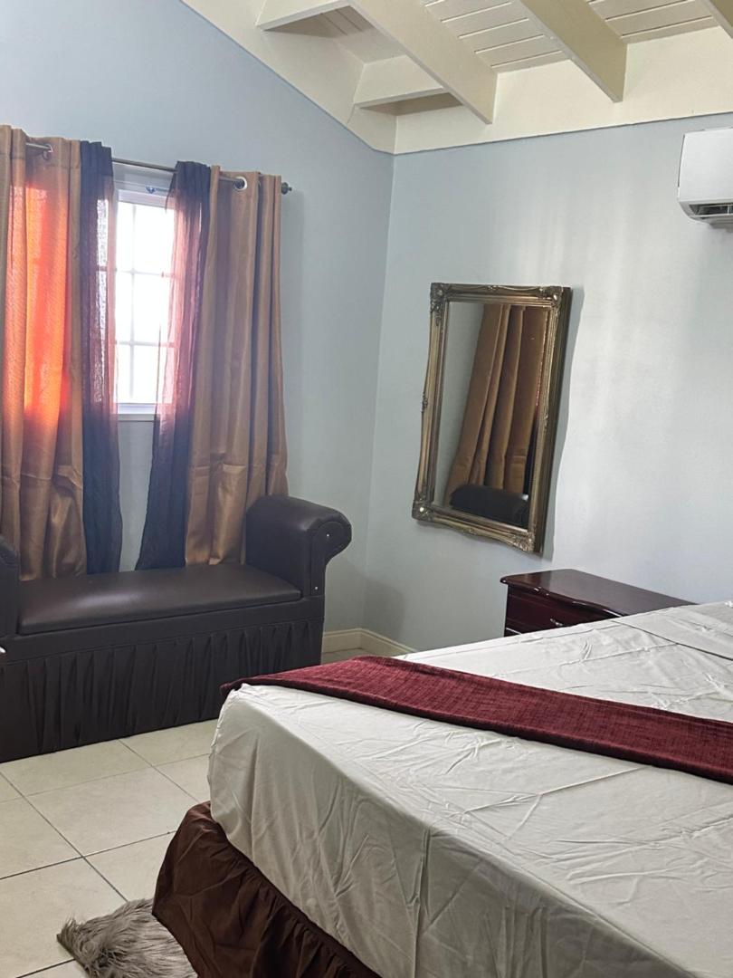 Foto 10: Escape at The Oasis- New Kingston Area -24hrs Security, Elevator, Water Heater, WIFI