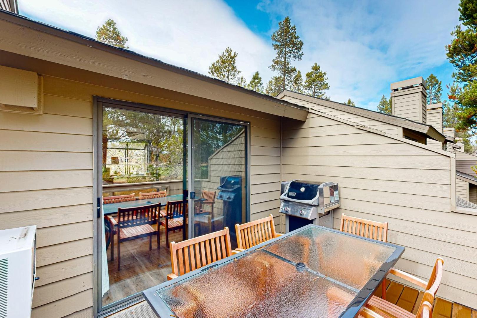 Pine & Peaks Getaway photo 5