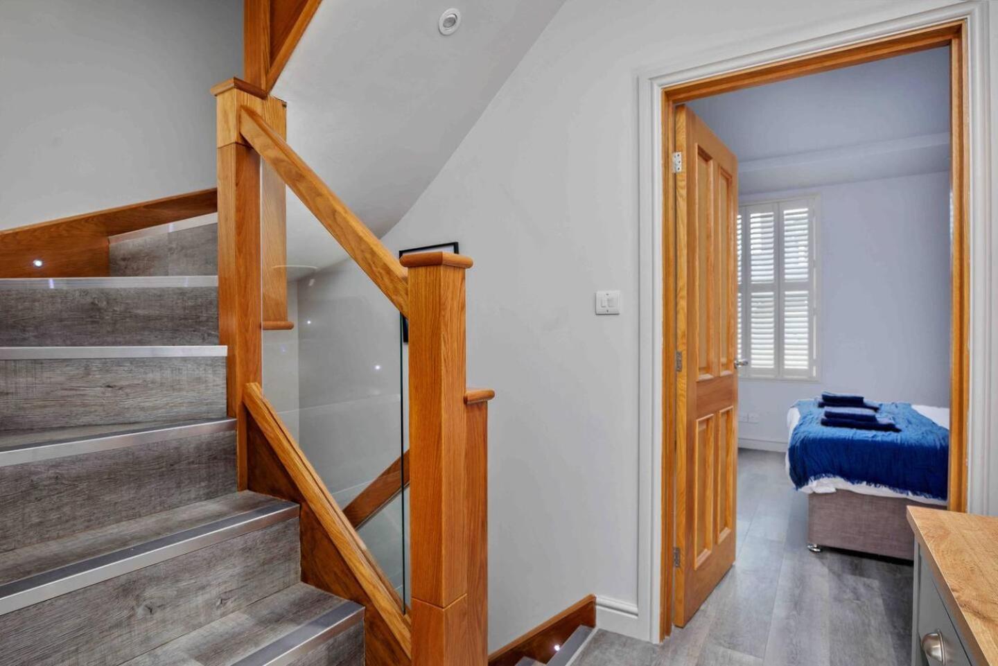 Фотография 8: Spacious, High Spec & Modern