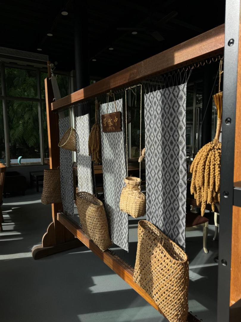 Foto 2: 鉄木彩虹小屋