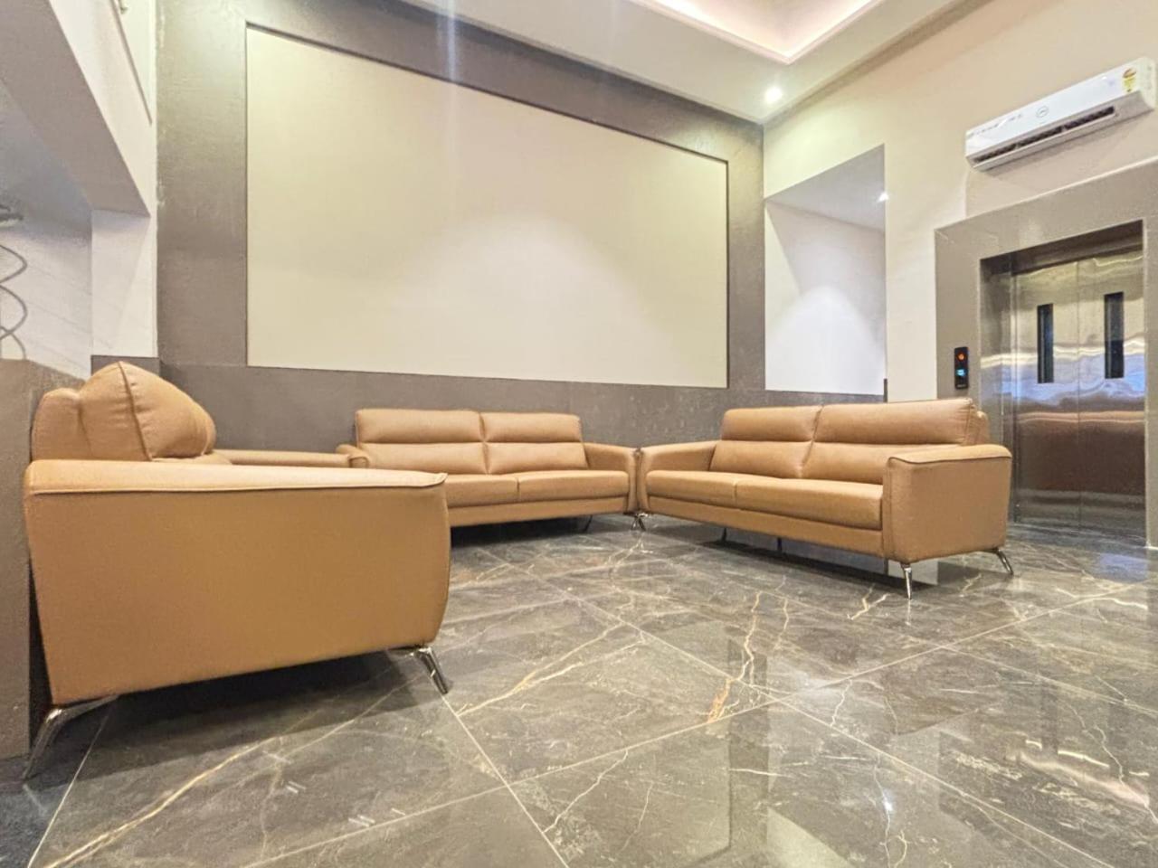 Foto 10: Zip by Spree Hotels Shirdi - Walkable Distance from Sai Baba Temple