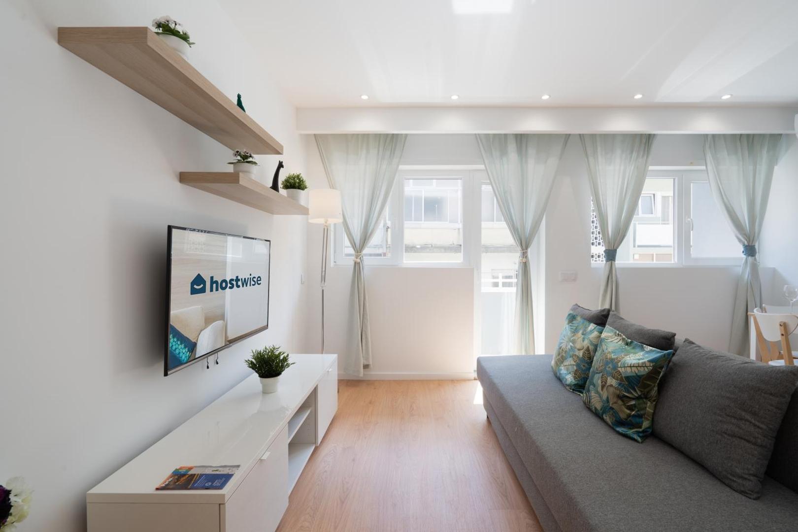 Foto 3: Host Wise - Sweet Sunny Flat with Balcony
