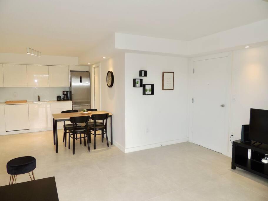 Bilde 2: 2BR in Heart of SoBe with Parking