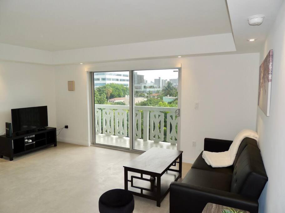 Bilde 4: 2BR in Heart of SoBe with Parking