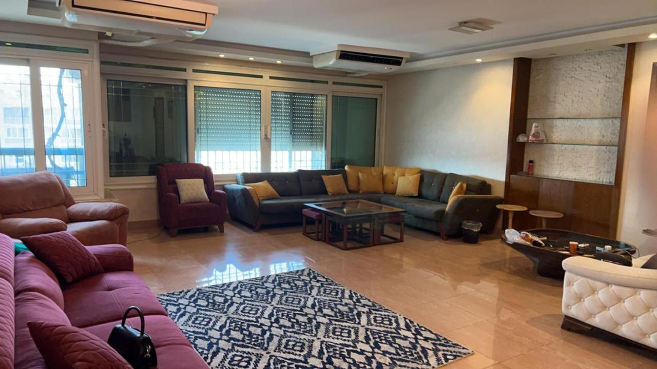 Photo 2 : المهندسين