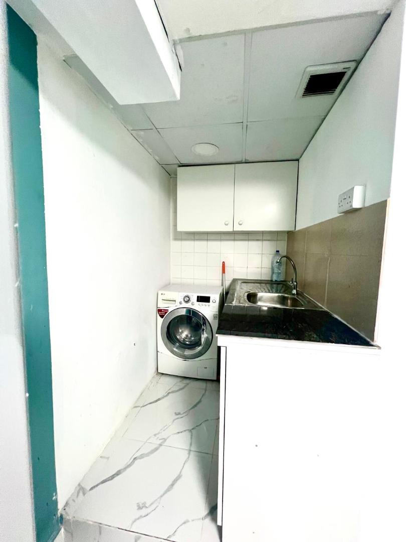 Photo 5 : Flat in Dubai Al Karama