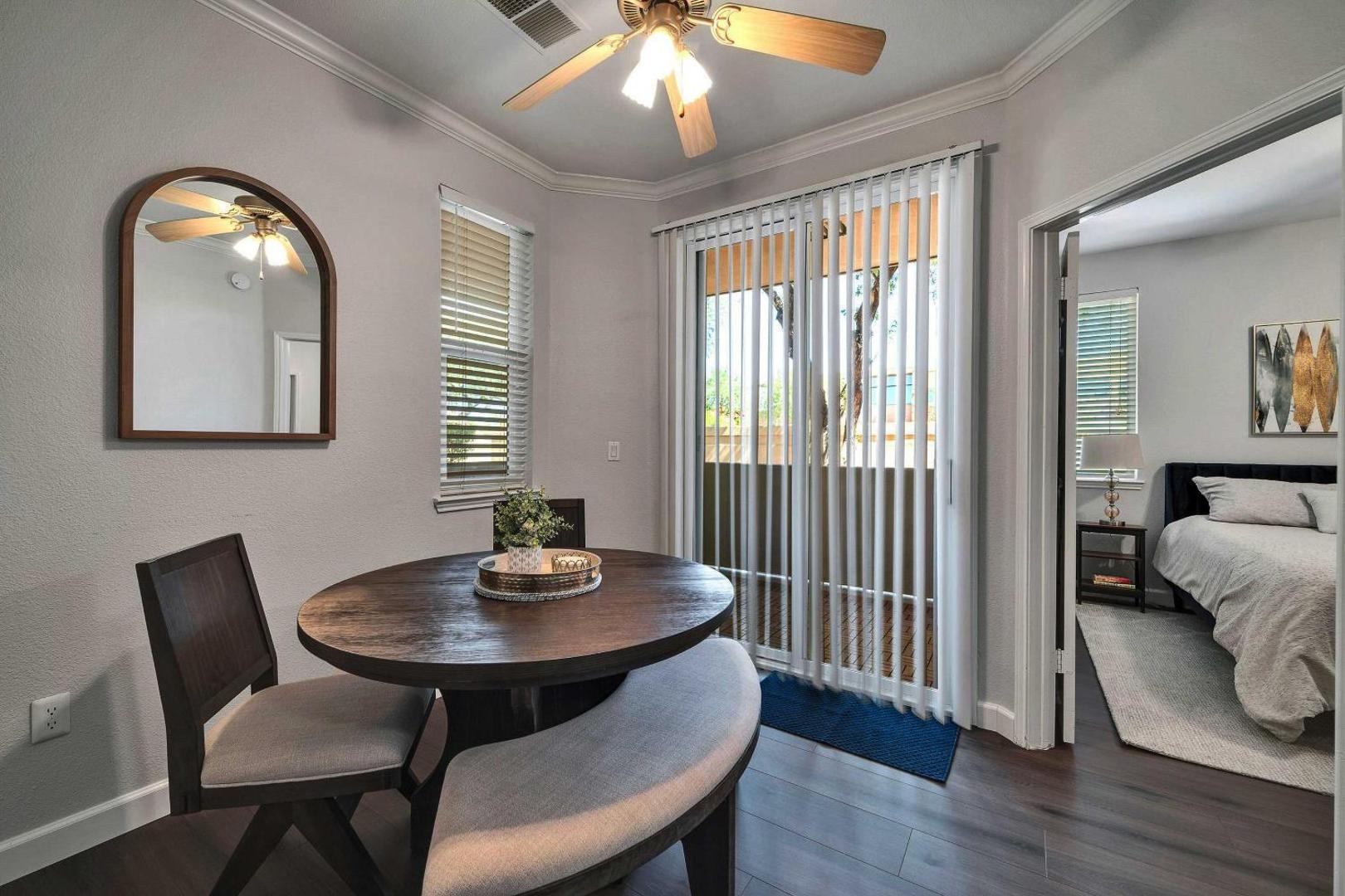 Gem with Pool Access in Scottsdale Shop and Golf! photo 6