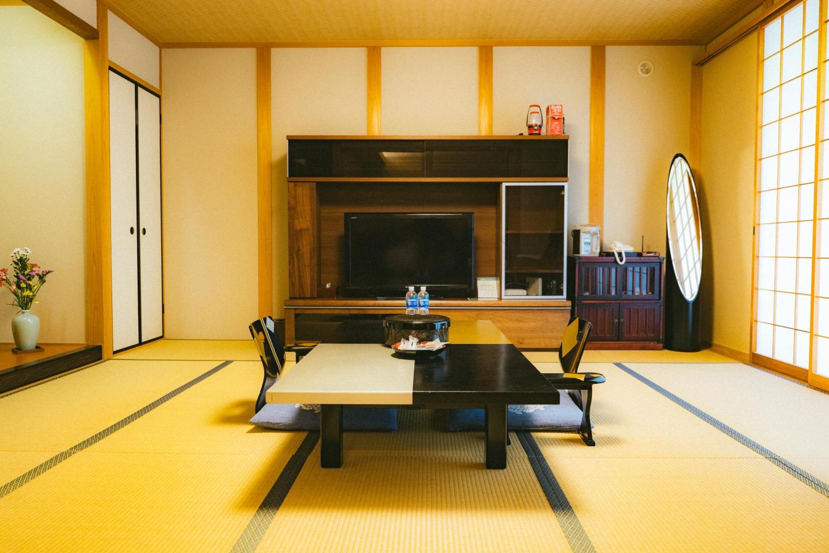 Foto 4: 山辺離宮