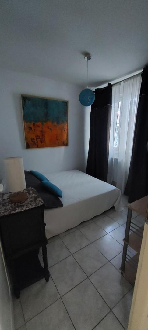 Фотография 10: Sète centre - maison de vacances - 2 chambres - 4 personnes - 60 m2 avec parking gratuit privé, wifi et clim