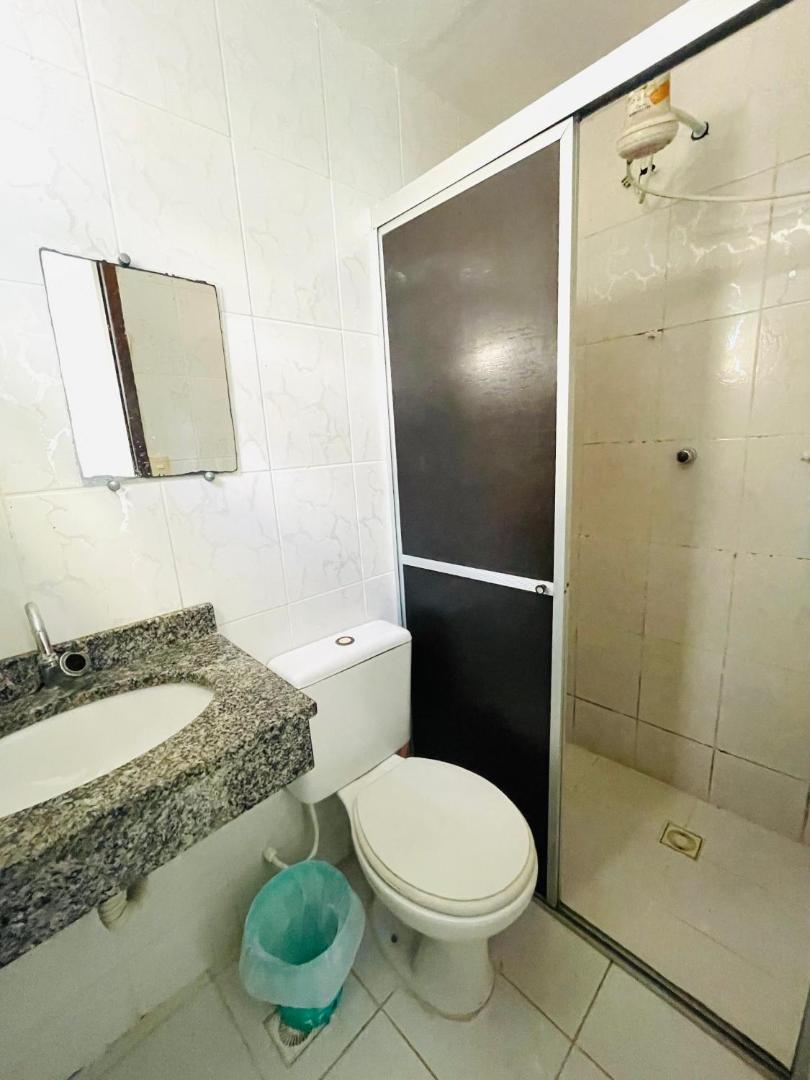 Bild 7: Quarto, sala, cozinha e banheiro, ar condicionado, á 2 minutos da praia do porto da barra-203-46