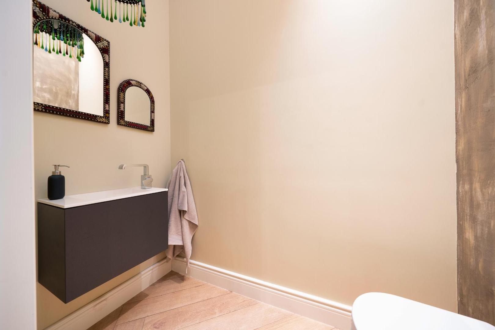 Foto 9: Spacious, Very cosy, Stylish and Perfectly located