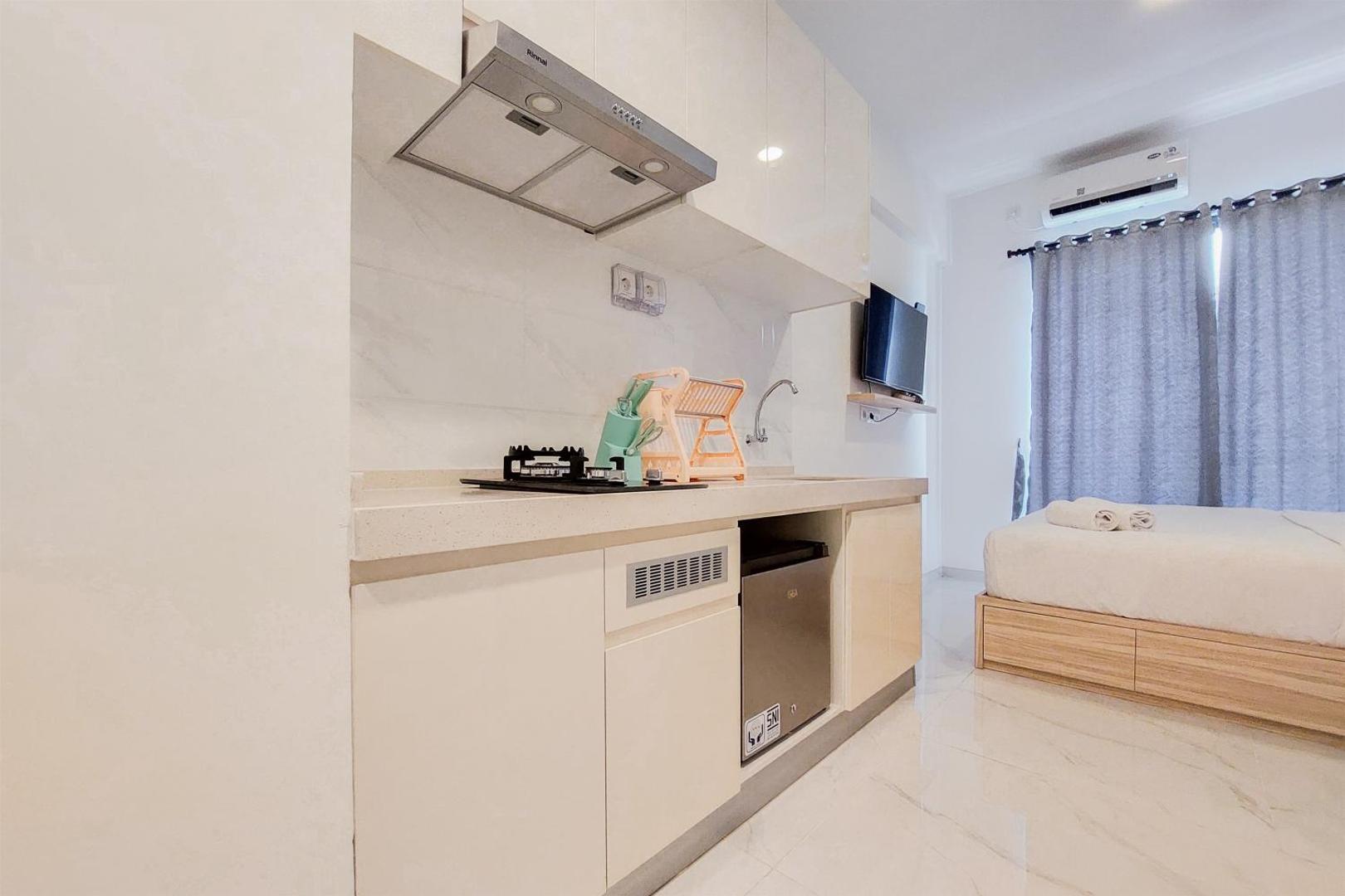 Foto 8: Functional Studio at Sky House BSD Apartment near AEON MAll By Travelio