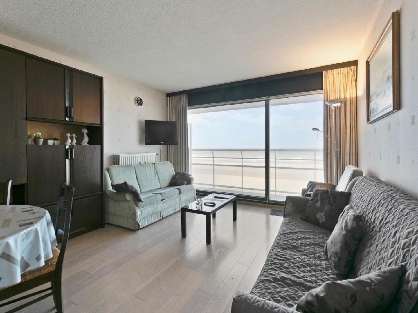 Фотография 5: Flat in Blankenberge near Belgium Pier