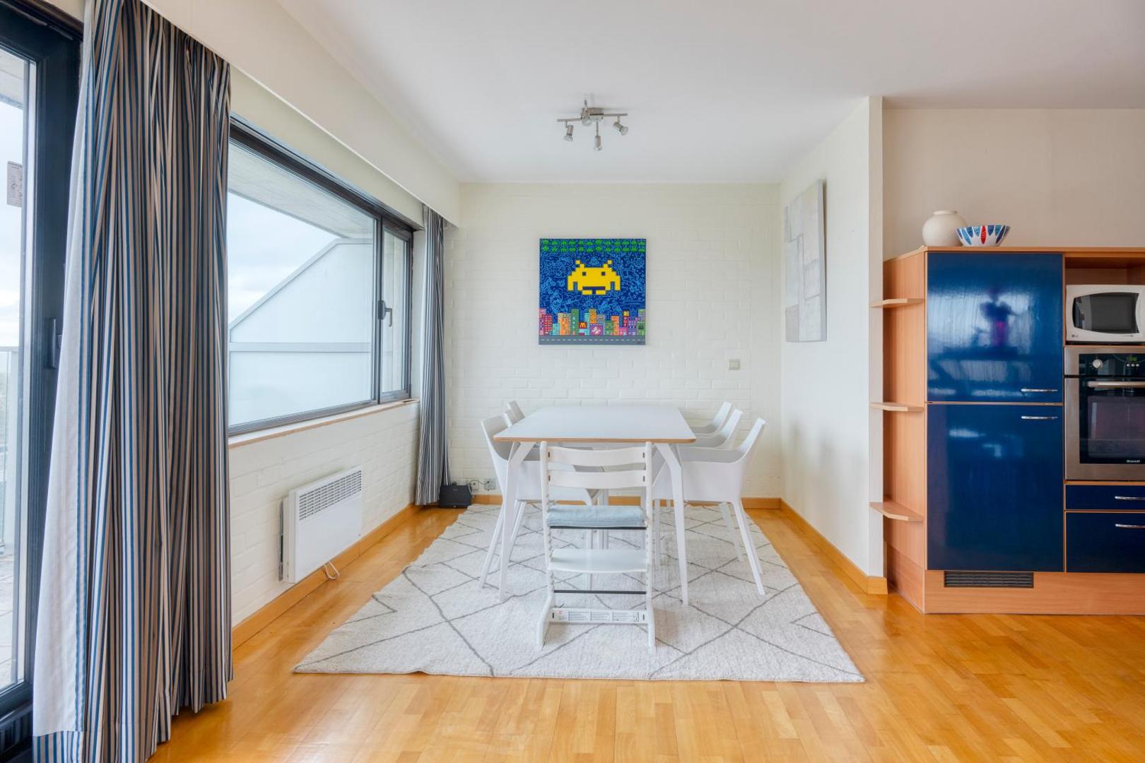 Photo 3 : Spacious duplex with beautiful view near the sea