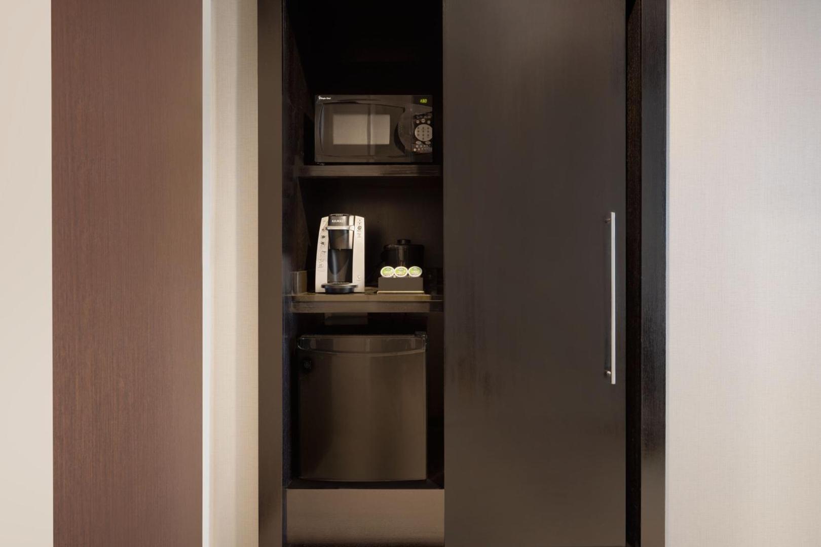 Foto 4: Courtyard by Marriott New York JFK Airport
