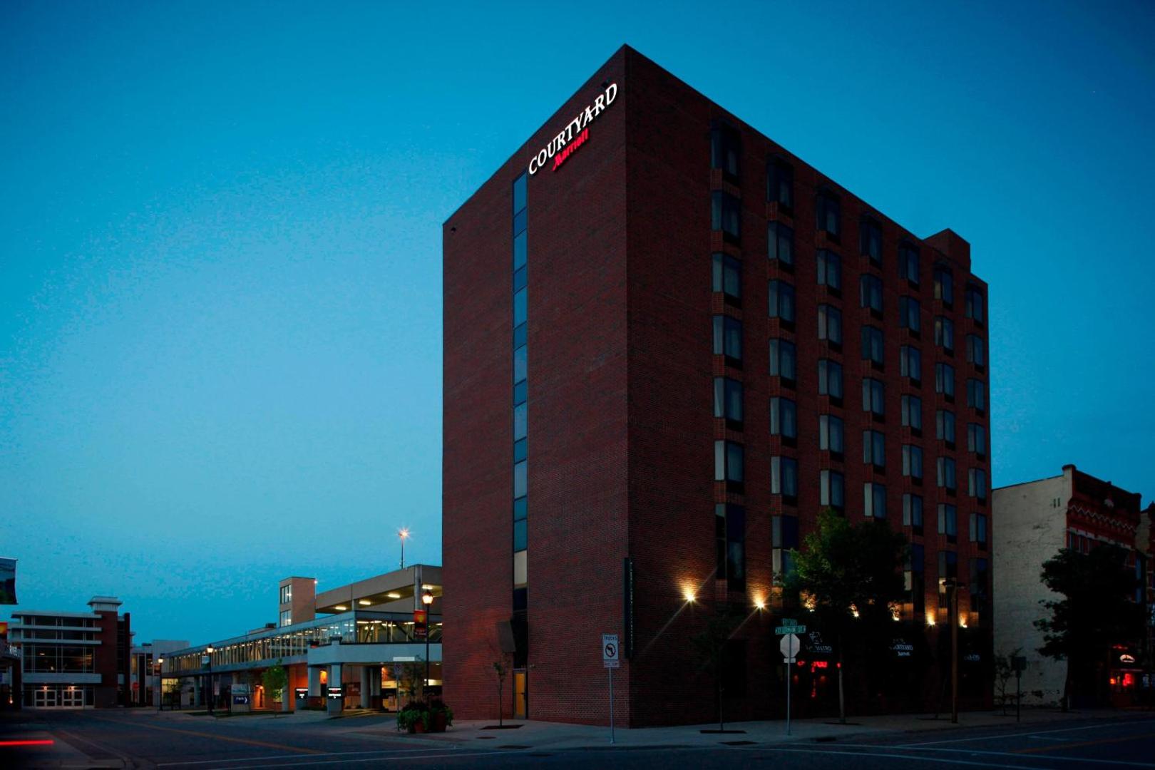 Zdjęcie 2: Courtyard by Marriott St. Cloud