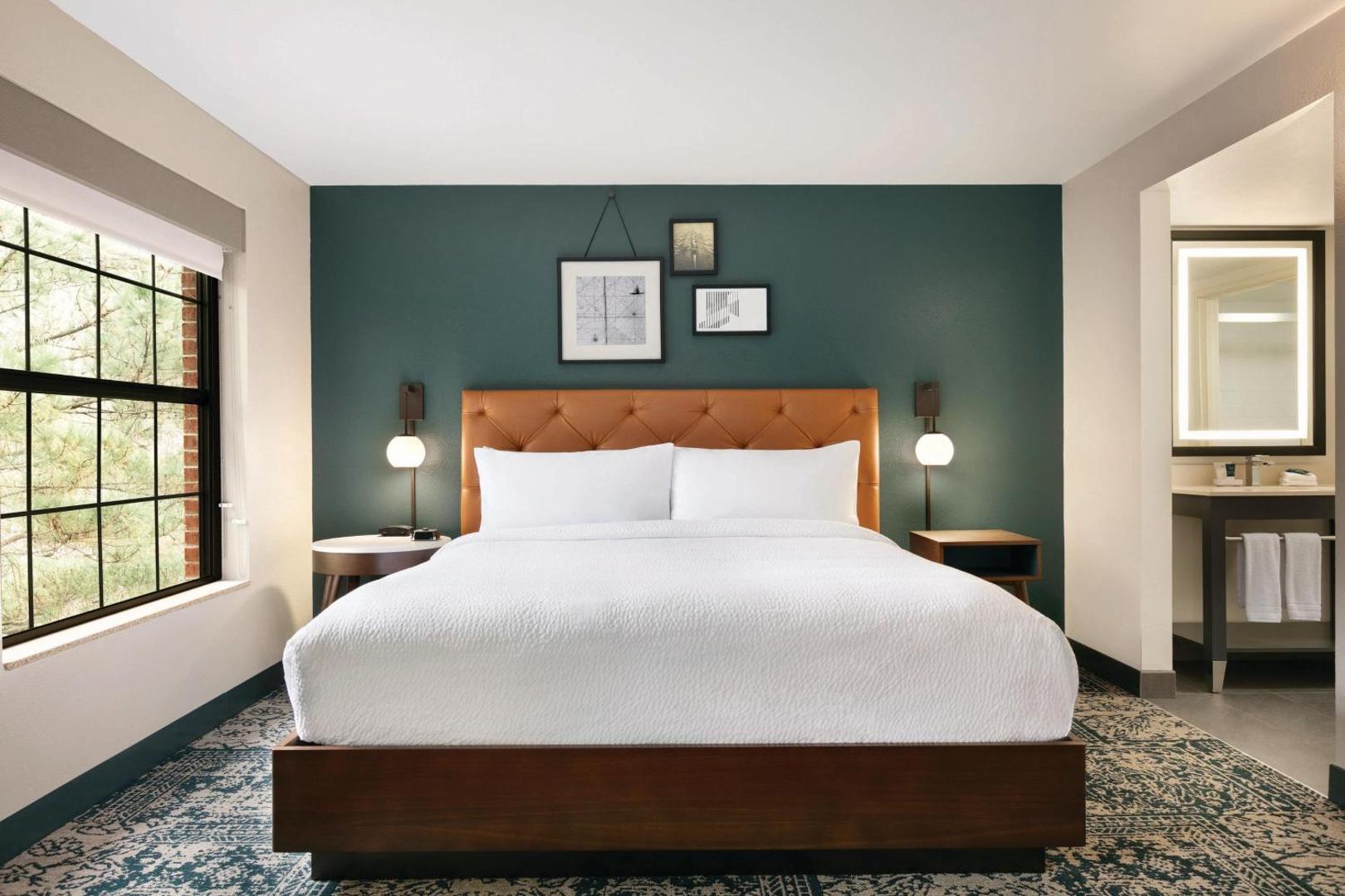 Bilde 7: Four Points by Sheraton Raleigh Arena