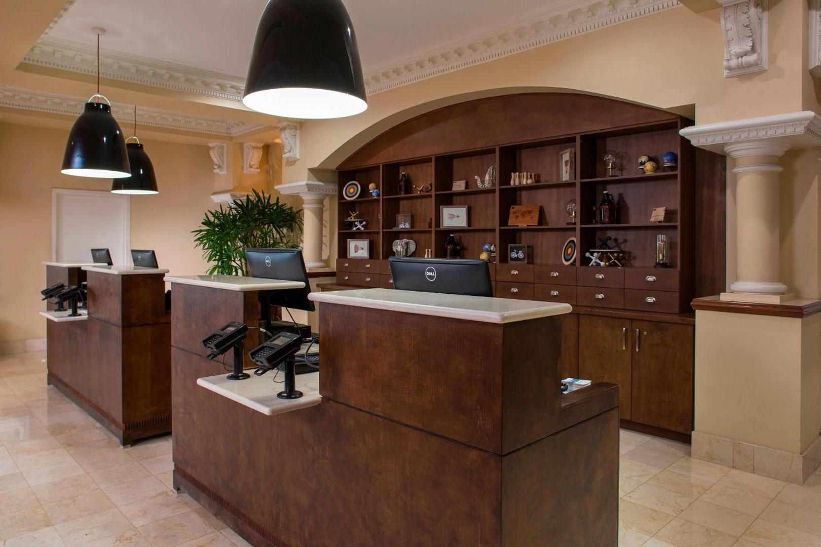 Foto 6: Four Points by Sheraton Suites Tampa Airport Westshore
