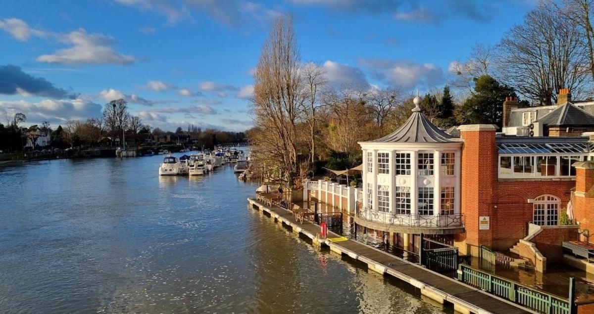 Zdjęcie 9: Loft Flat, near Hampton Court Palace, Free Parking