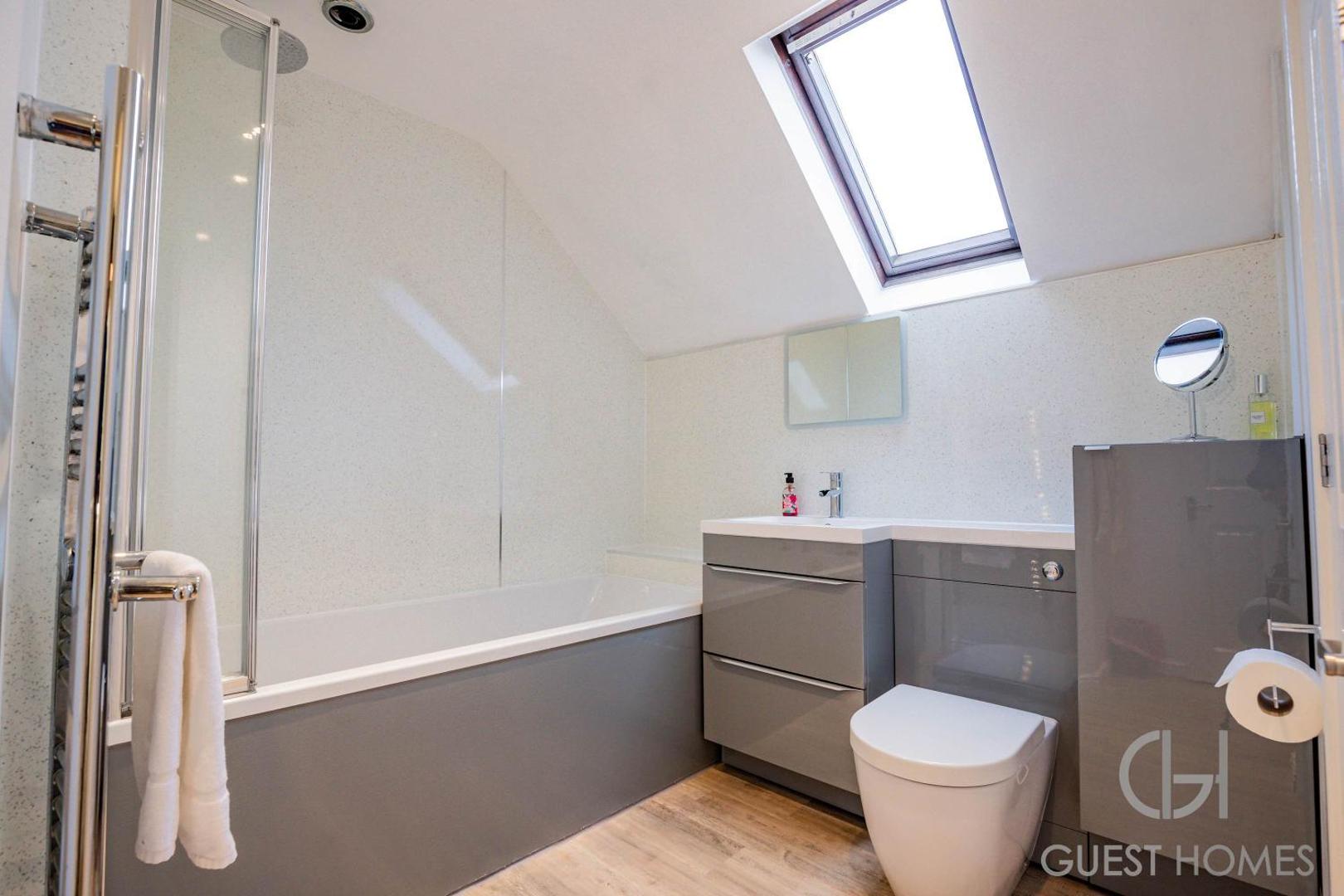 Zdjęcie 4: Host & Stay - Chichester Close