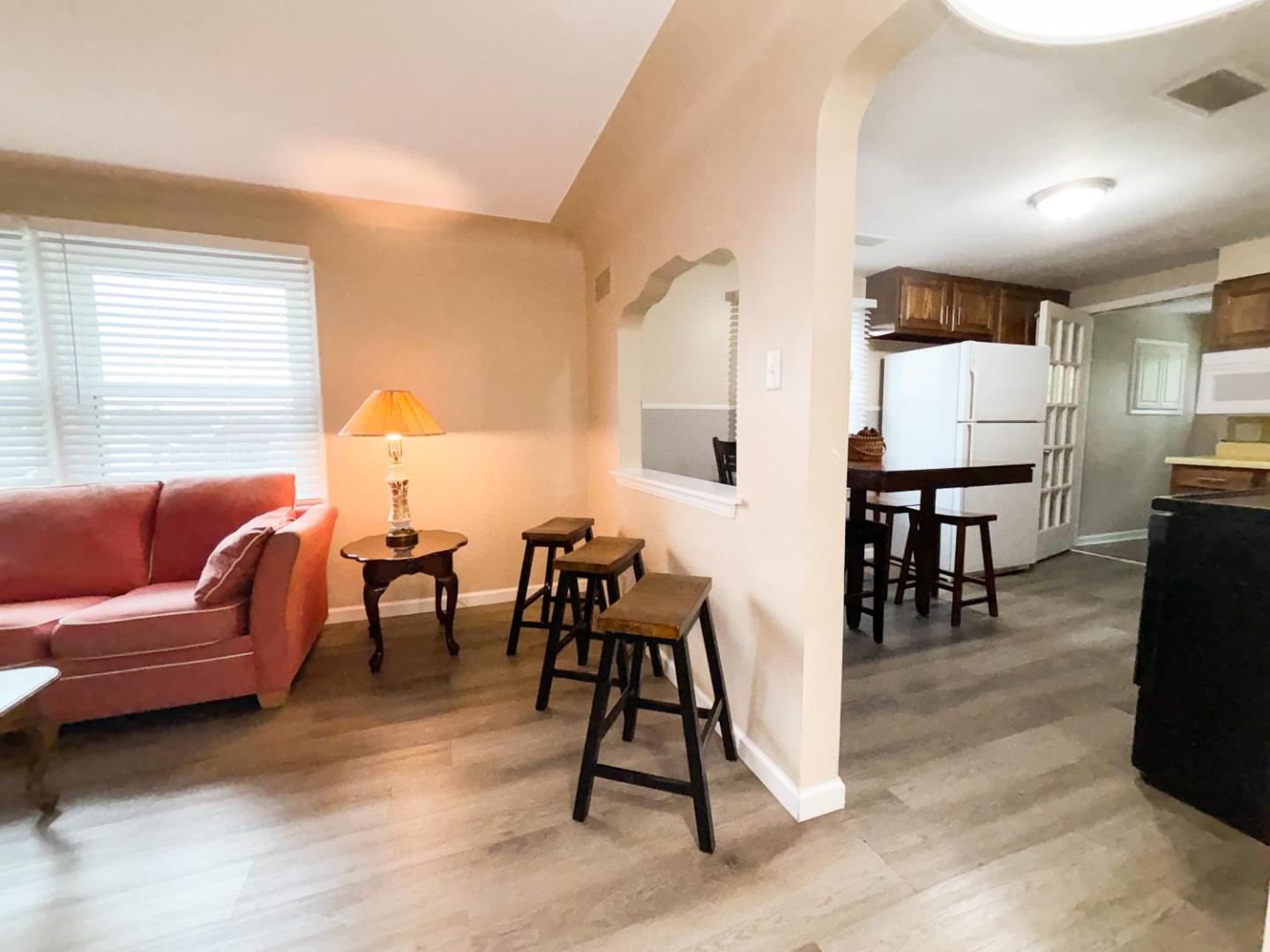 Photo 5 : 4 Bed, 2 Bath, Upper Flat