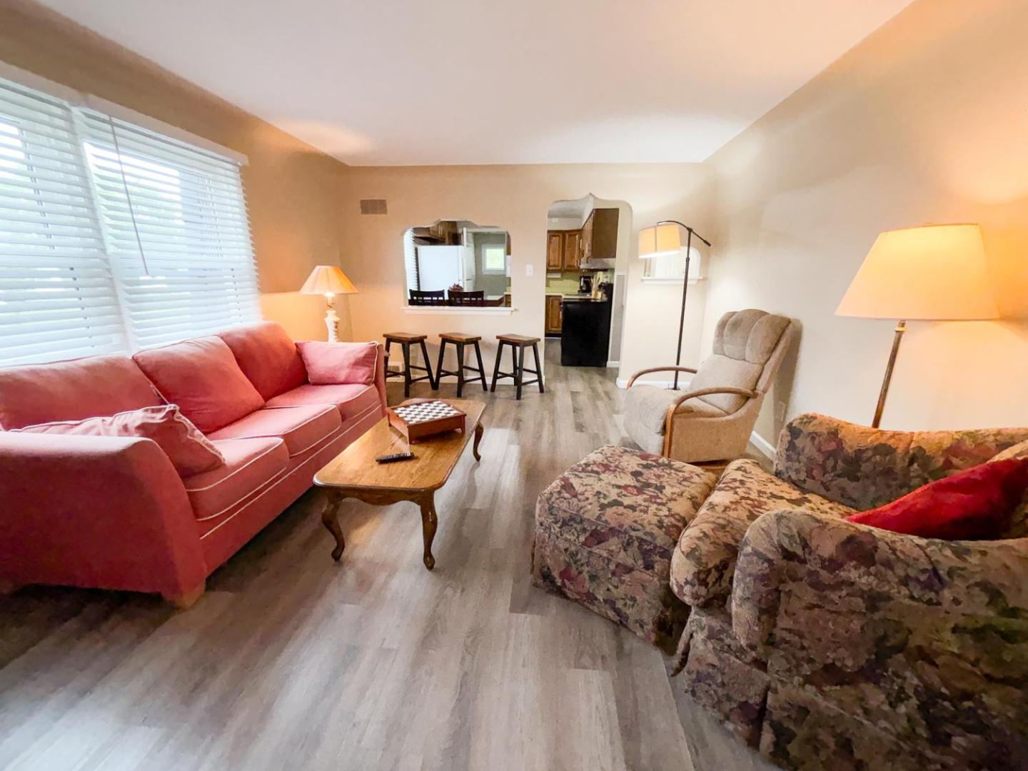 Foto 3: 3 Bed, 1 Bath, Upper Flat