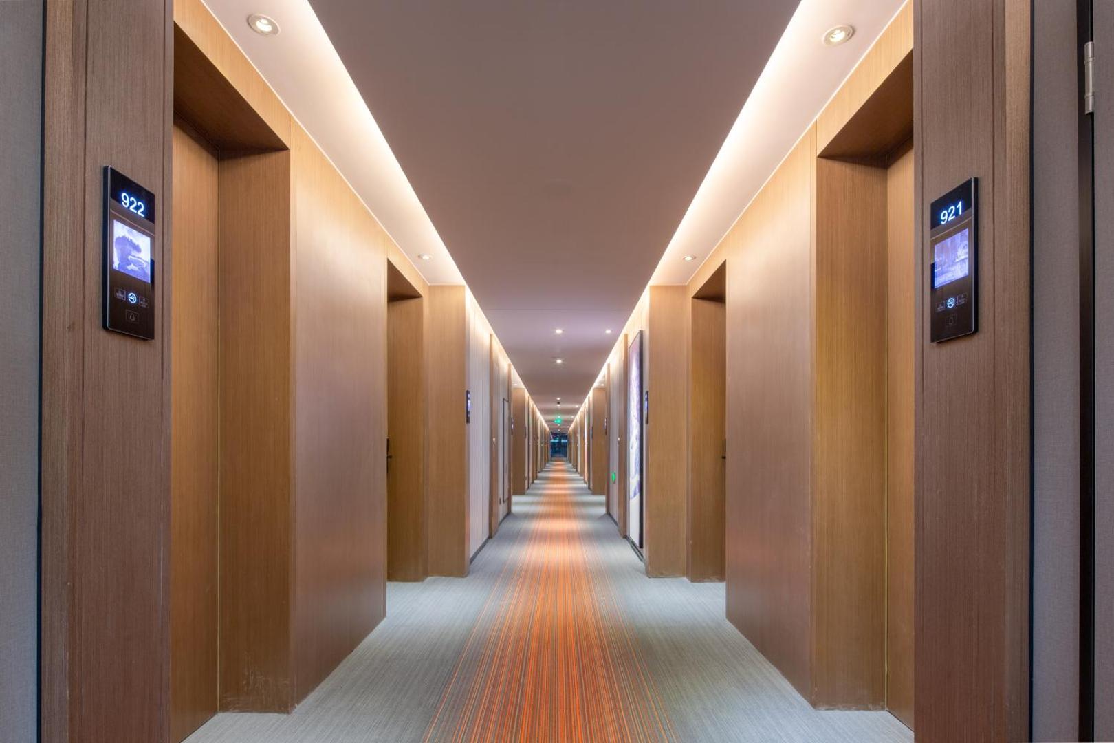 Hampton by Hilton Zhangjiajie Tianmen Mountain -Situated opposite the Tianmen Mountain Cable Car Station -Provide free airport shuttle service - English-speaking customer serviceの写真7