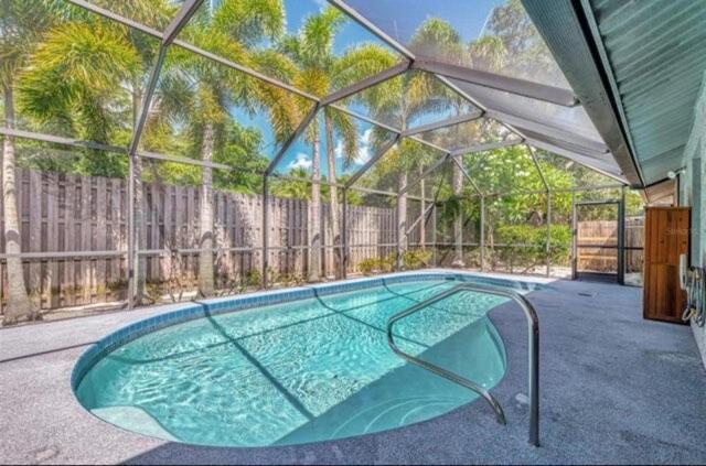 Foto 2: Enchanted & peaceful Oasis 10 min away from one of the most beautiful beaches in the World Siesta key