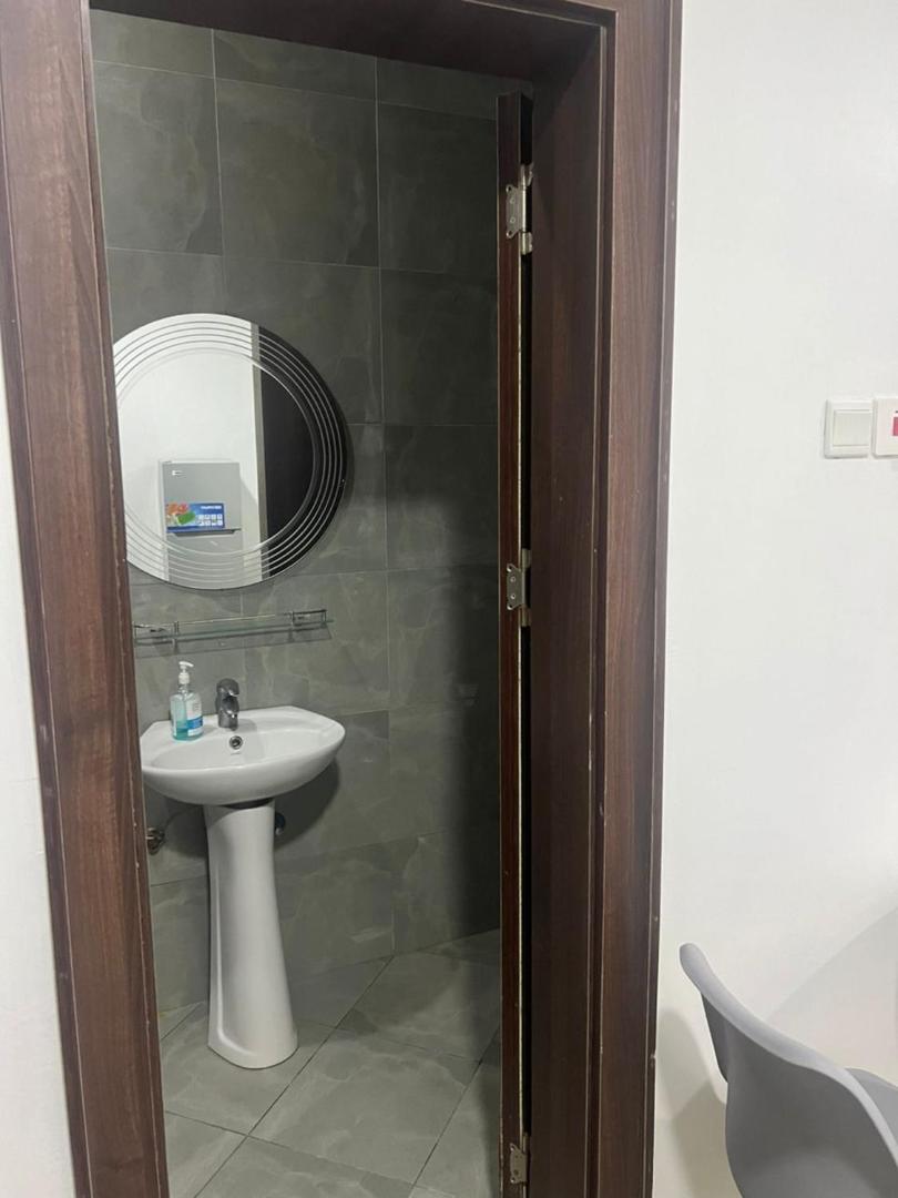 Foto 7: Spacious Studio in Asokoro