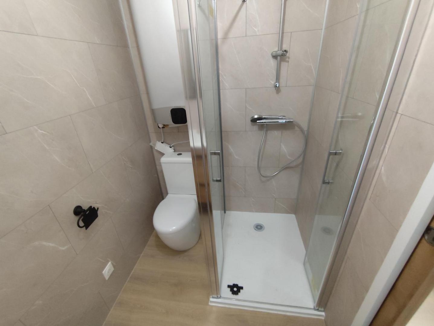 Fotografie 7: Studio with garden and pool, easy Nîmes access
