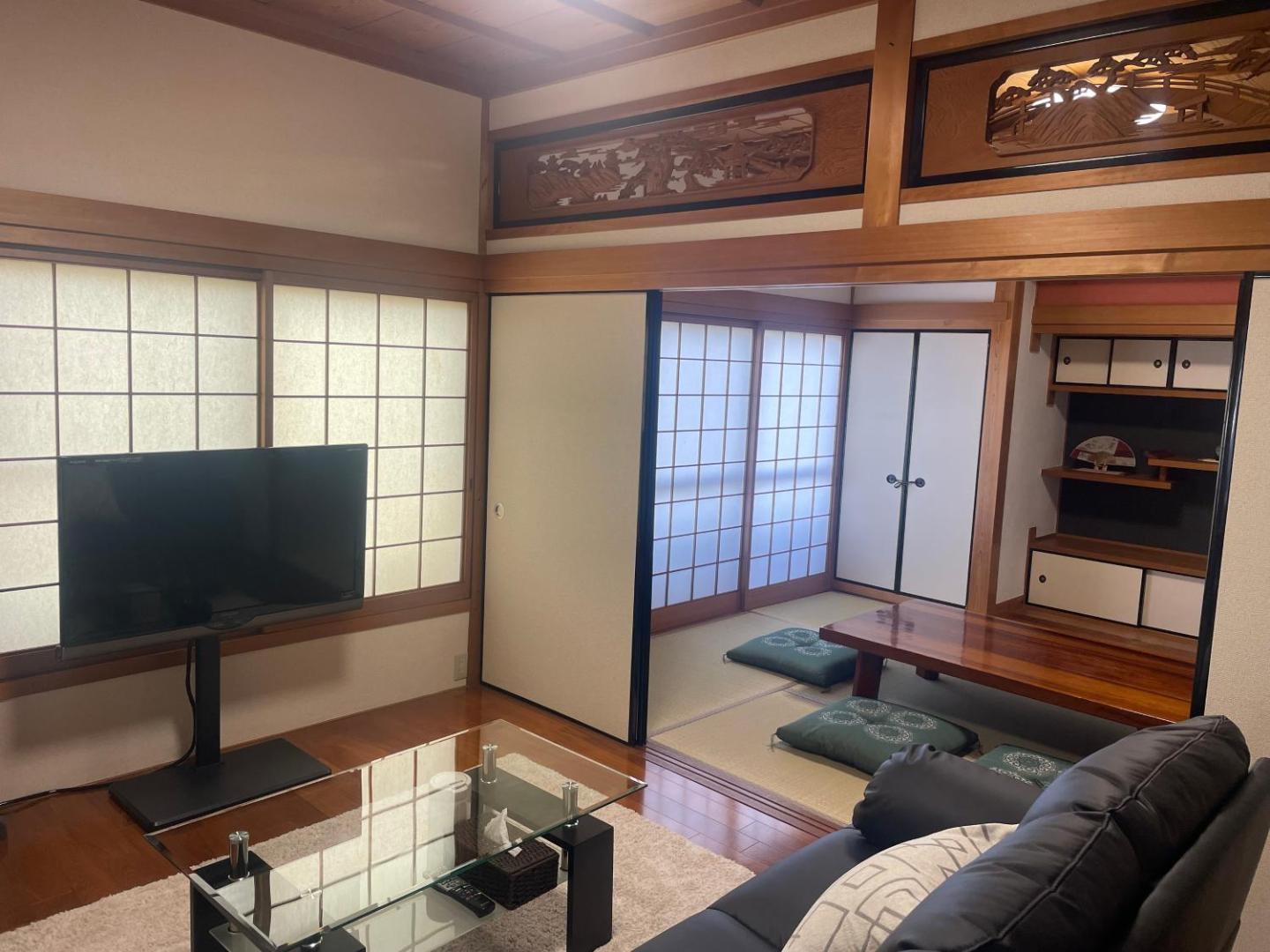 Foto 6: 徳治郎の宿