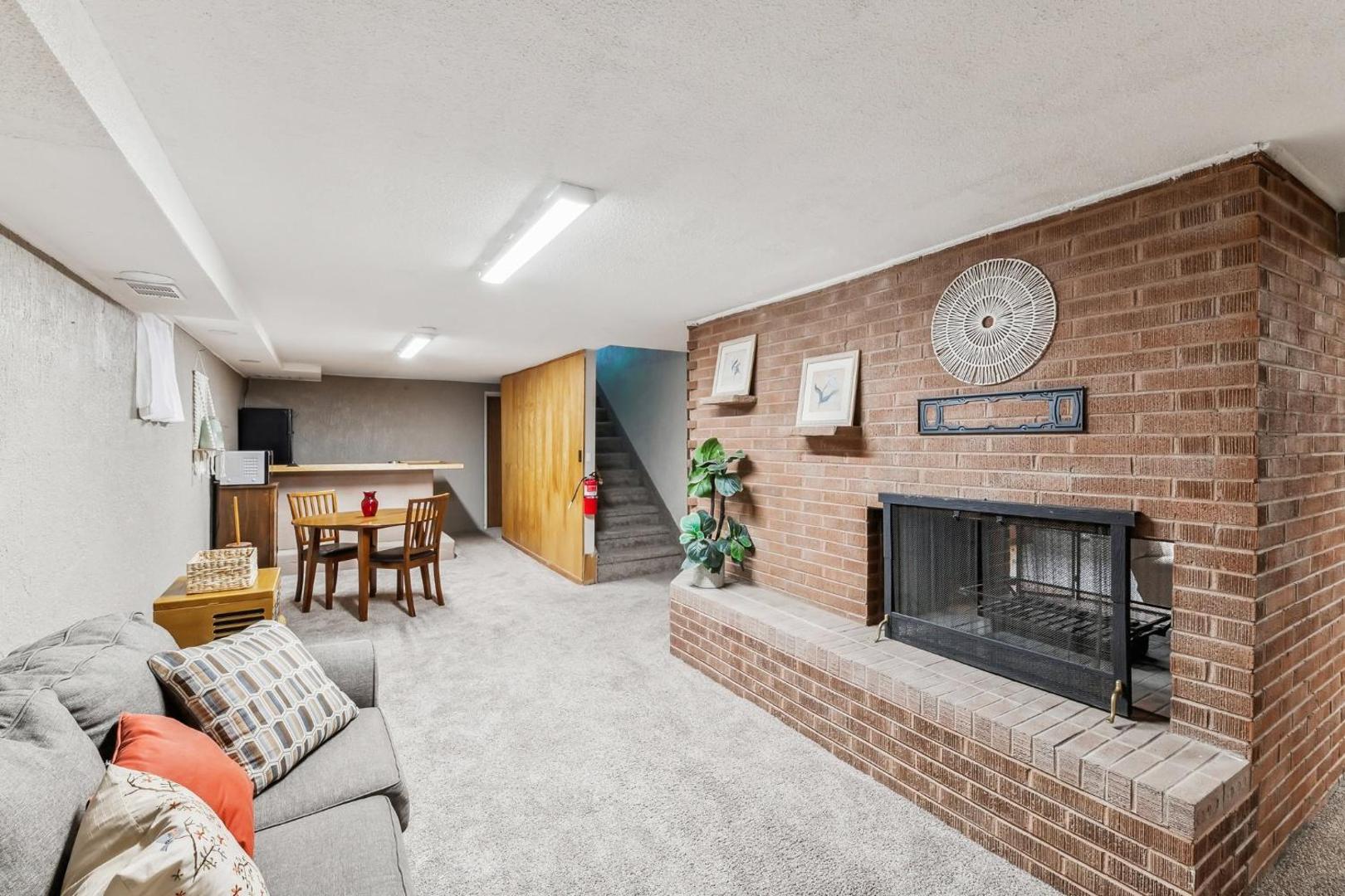 Foto 5: Comfortable & Spacious 3BR Home in Cheyenne home